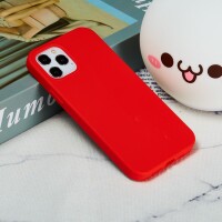 iPhone 13 Pro Hülle aus Silikon mit MagSafe Funktion - Rot